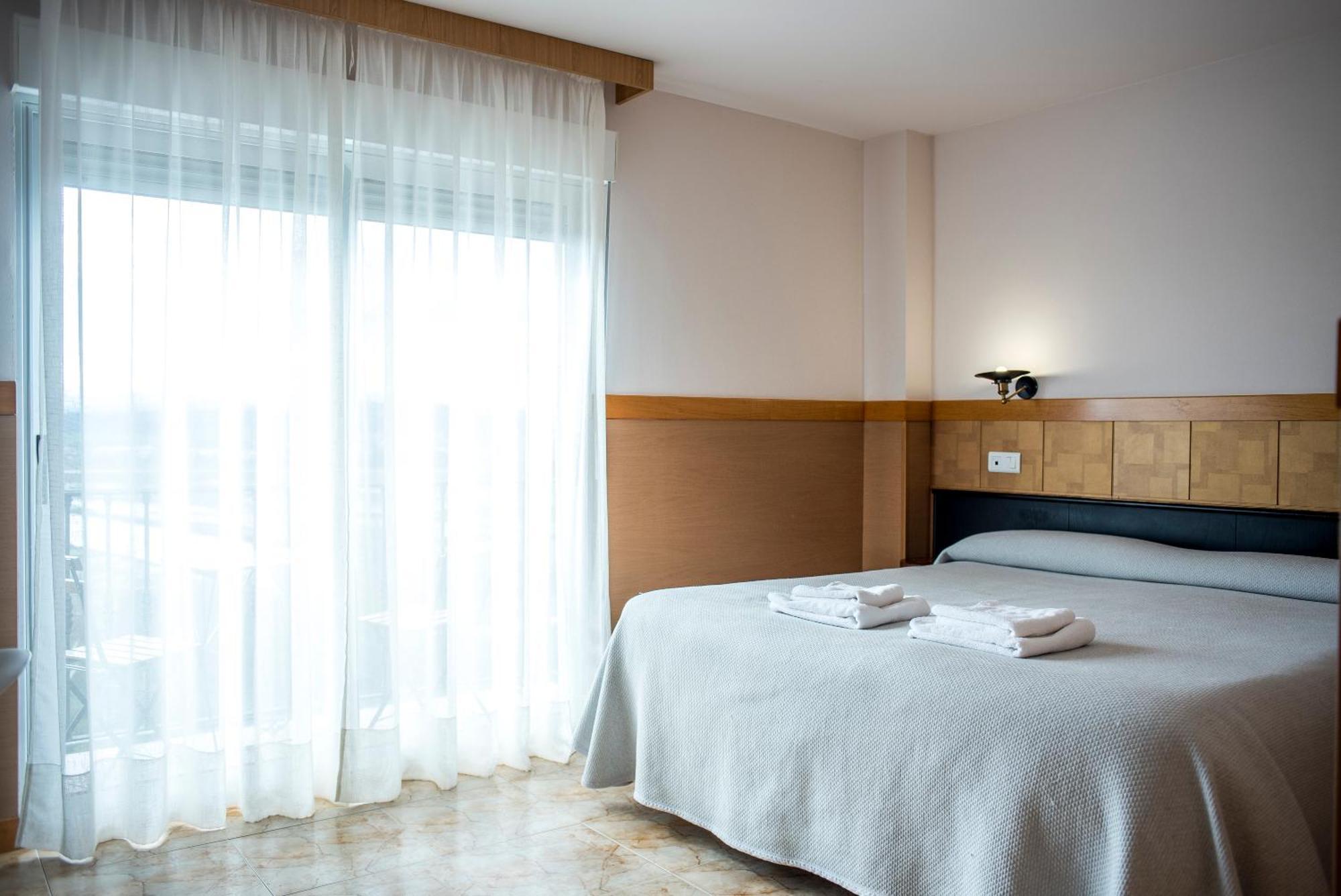 Hotel Ria De Suances Luaran gambar